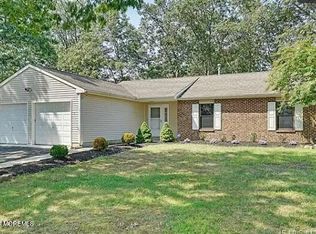 11 Newtons Corner Rd, Howell, NJ 07731