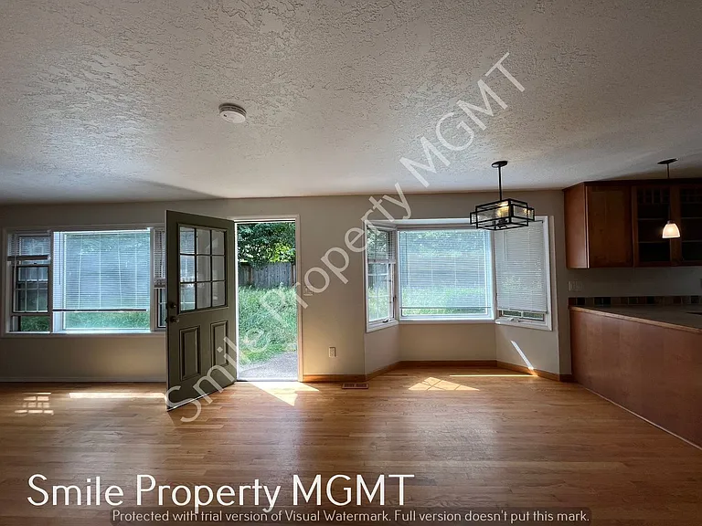 7710 SW Barnard Dr — Photo 4
