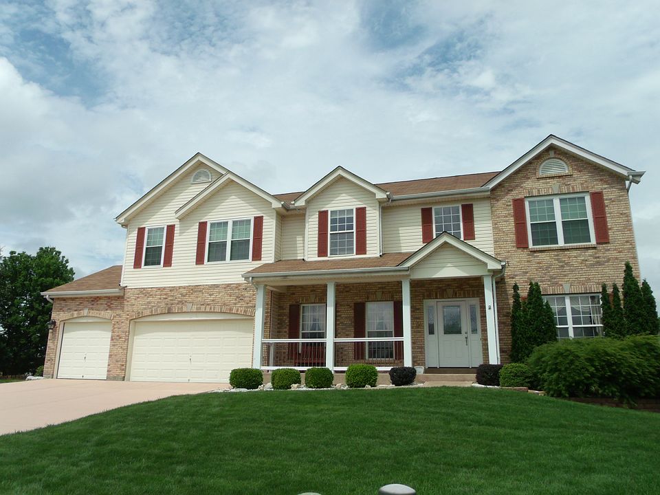Gorgeous 2 Story!