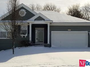 15815 Berry St, Omaha, NE 68135