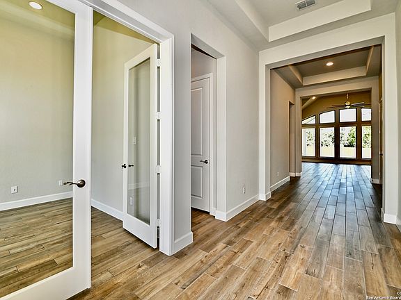 5th image of 10035 DEIDEHBAN DR