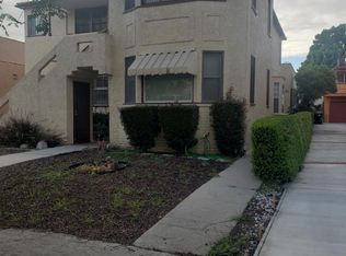 1043 Meadowbrook Ave, Los Angeles, CA 90019