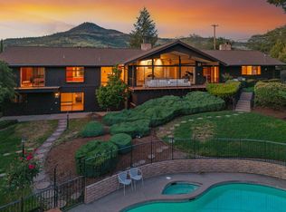 50 Mariposa Ter, Medford, OR 97504