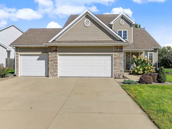 3905 SW Bluegrass Dr, Ankeny, IA 50023