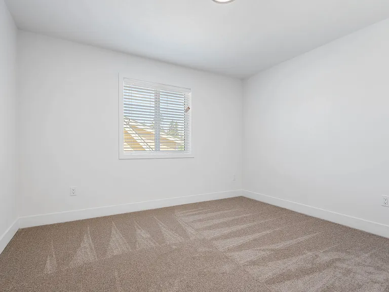 46211 Promontory Rd — Photo 30