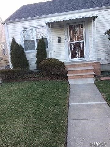 1st image of 11824 236th St