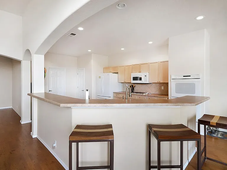 6616 Freemont Hills Loop NE — Photo 16