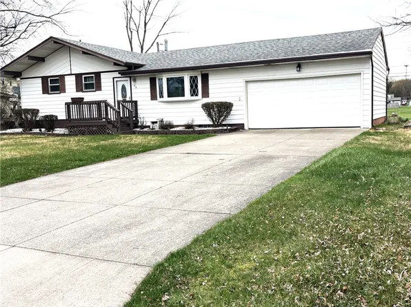 55 Galway Dr, Rochester, NY 14623