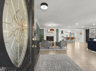 146 Lancelot Way, Lawrenceville, GA 30046