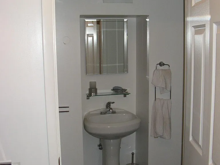 2805 Pepperwood Ct — Photo 4