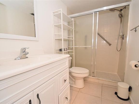4th image of 1515 Clower Creek Dr APT Ha156