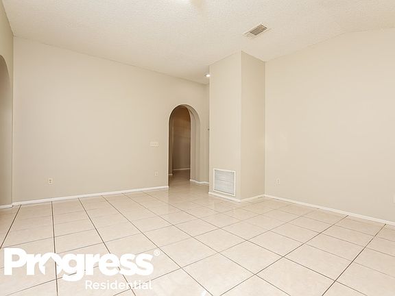 3rd image of 3335 S Saint Lucie Dr
