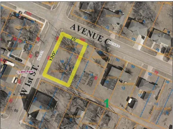 0 Avenue Cw #B, Lake Park, IA 51347