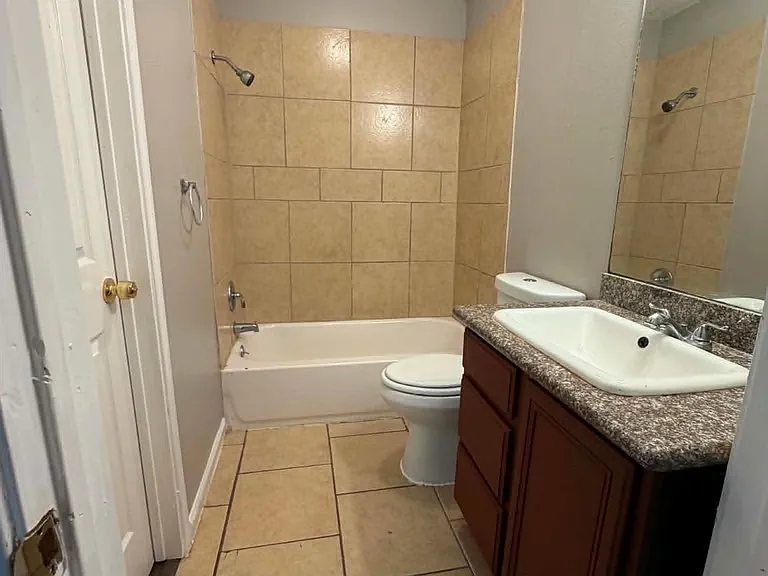 3028 Avenue M #1A — Photo 11