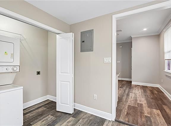 5th image of 2321 Chartres St #B