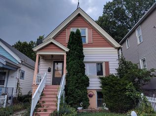 2519 S 7th St, Milwaukee, WI 53215