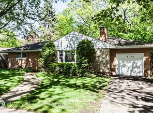 1525 Willow St, Lake Forest, IL 60045