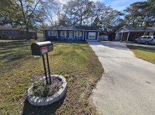 3222 Periwinkle Dr, Fayetteville, NC 28306