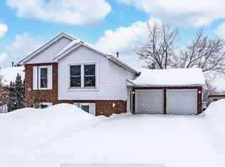 5 Herrell Ave, Barrie, ON L4N6T5