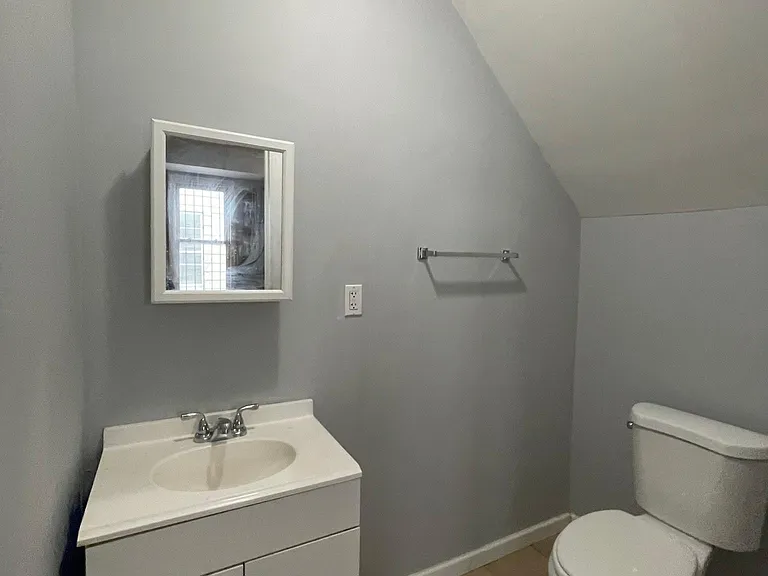 269 Hobson St #2L — Photo 8
