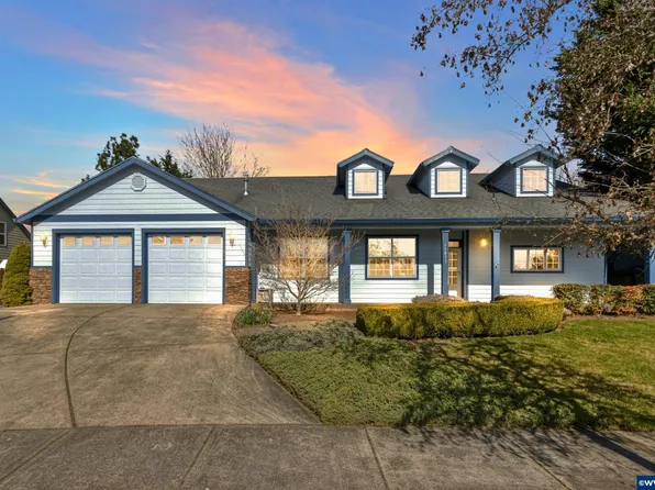 11853 Maxwell Ct, Oregon City, OR 97045