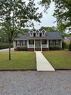 1st image of 1415 Ballentine Ave