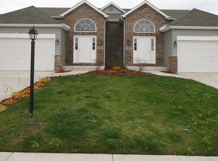3767 W 70th Ln, Merrillville, IN 46410