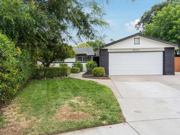 2864 Honeysuckle Way, Sacramento, CA 95826