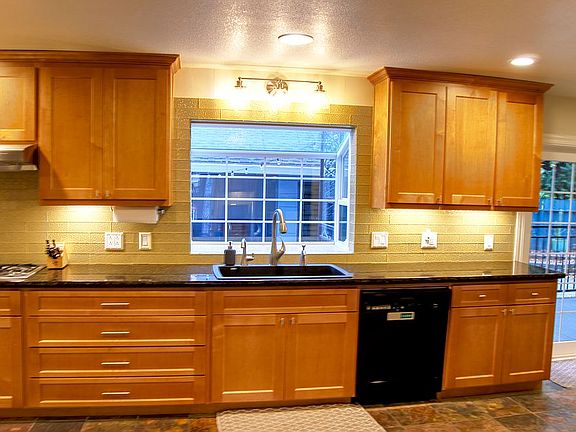 2nd image of 2201 Fernwood Ct