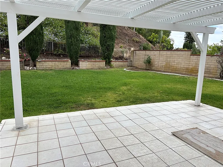 19512 Greenwillow Ln — Photo 17