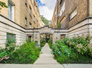 1522 E 59th St #2F, Chicago, IL 60637