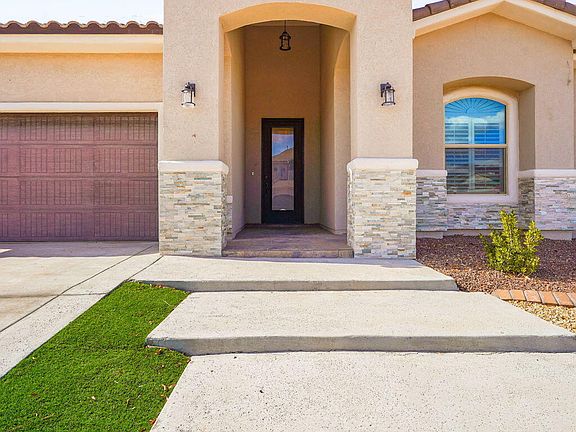 4th image of 2195 Enchanted Crest Dr