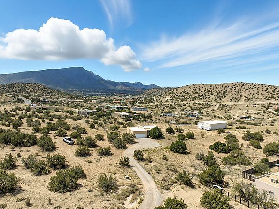 2nd image of 145 Camino De Las Huertas