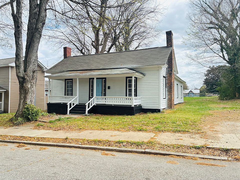 1st image of 721 S Church St