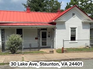 30 Lake Ave, Staunton, VA 24401