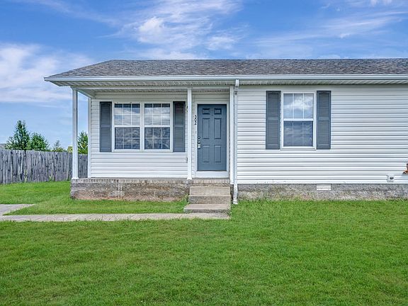 2nd image of 502 Potomac Dr