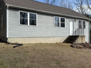 335 Mashapaug Rd, Holland, MA 01521