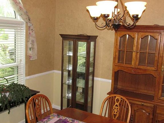 4th image of 2207 Kimberwicke Cir