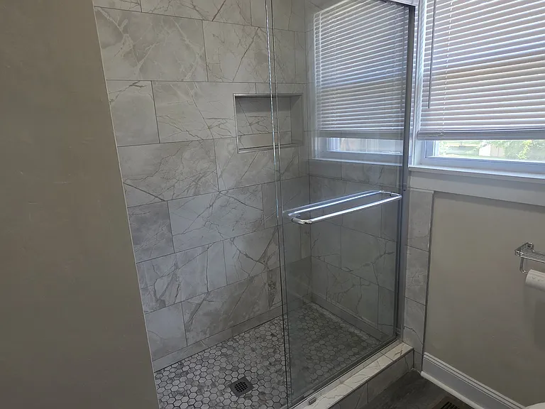 844 Forest St — Photo 45