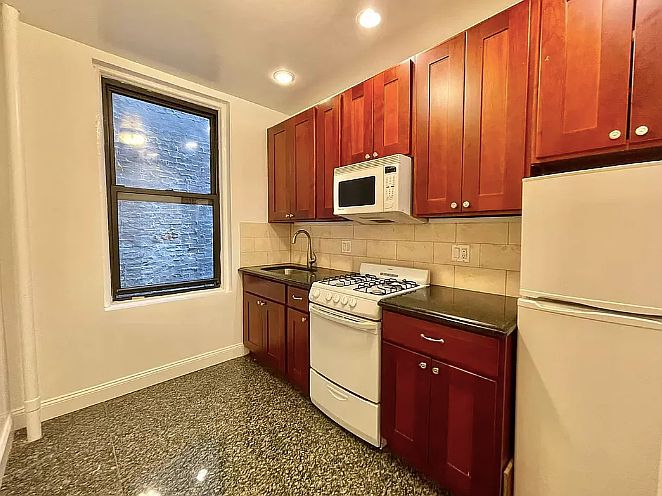 1st image of 1754 1st Ave #1C
