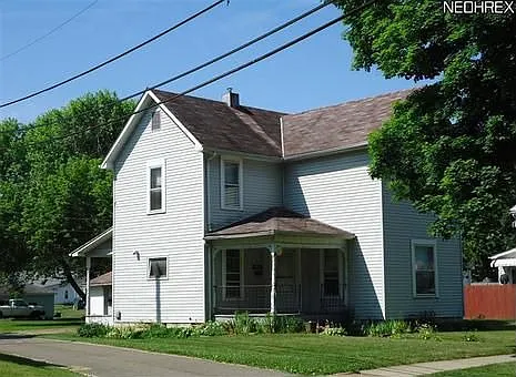 415 E State St photo 1