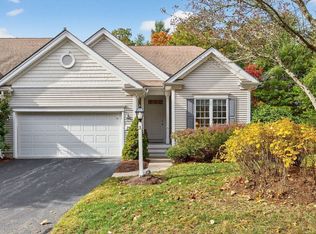 25 Fox Holw, Plymouth, MA 02360