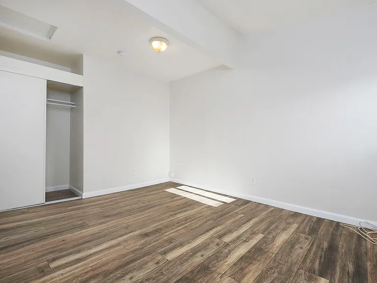 3087 Inez St — Photo 21