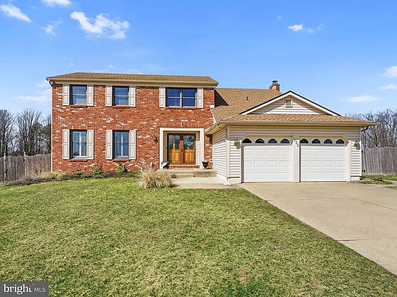 2nd image of 126 Lipizzan Rd