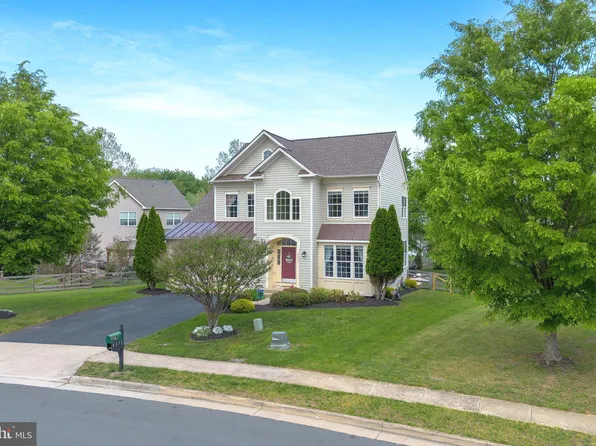 9573 Loma Dr, Bristow, VA 20136