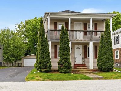 15 Jodoin St, West Warwick, RI, 02893