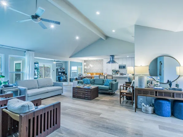 10243 Missel Thrush Dr, Austin, TX 78750