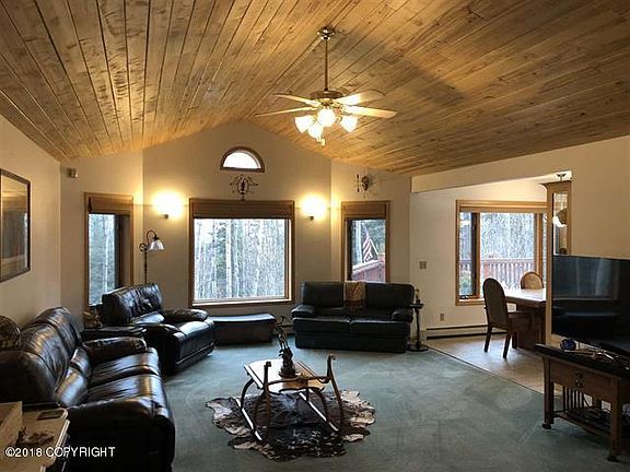 2nd image of 3025 Forrest Dr