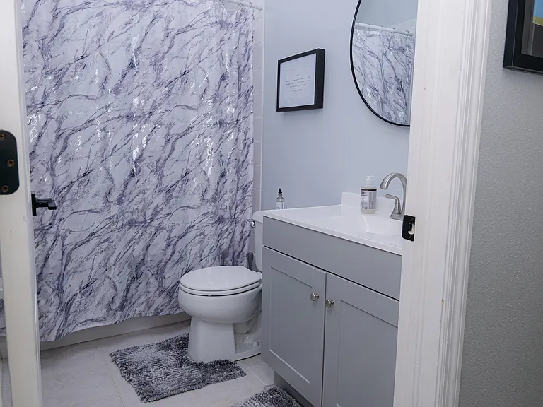 1637 Maximilian Dr — Photo 19