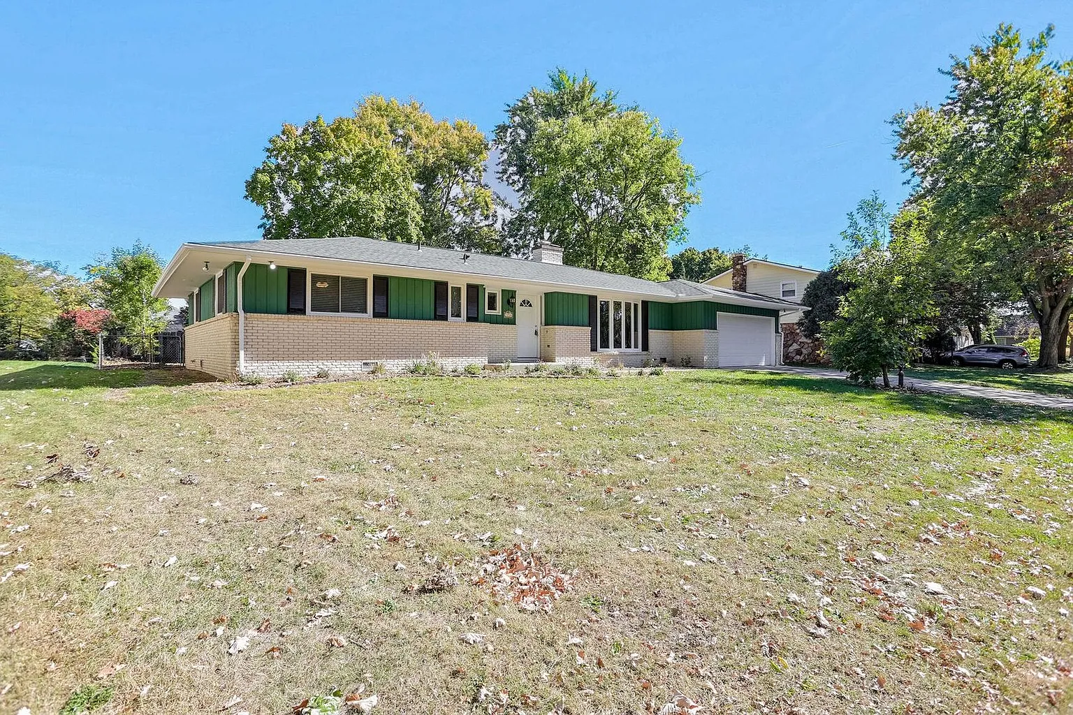 1716 Georgetown Dr photo 1